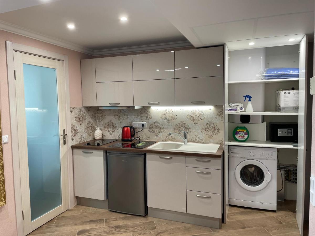 Studio With Swimming Pool 80 Meters Near The Beach Nice Ngoại thất bức ảnh