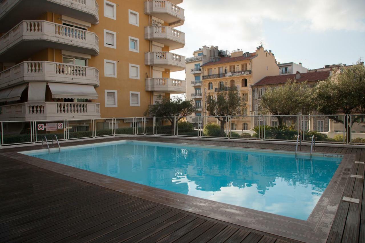 Studio With Swimming Pool 80 Meters Near The Beach Nice Ngoại thất bức ảnh